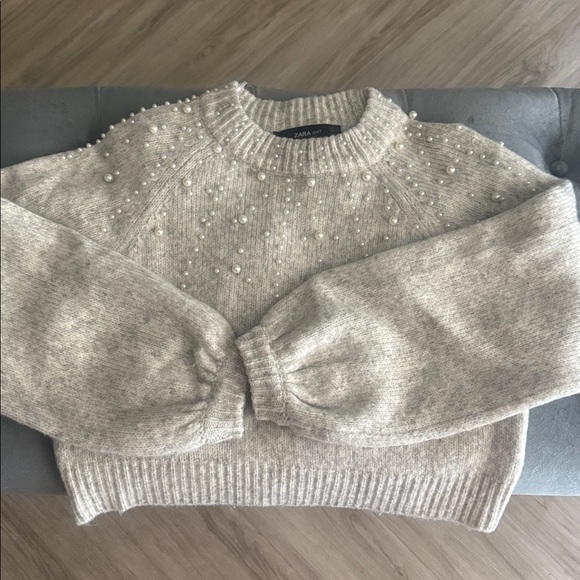 Zara Light Gray Pearl Puff Bubble Sleeve Sweater - Picture 4 of 4